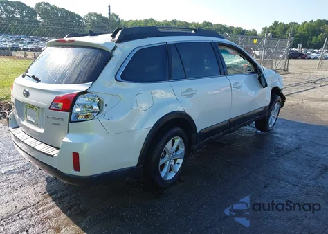 2014 Subaru Outback 3.6R Limited z USA, uszkodzony, nr VIN 4S4BRDMC3E2239690